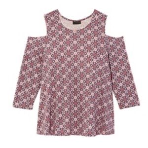 Cold shoulder ribbed knit blouse